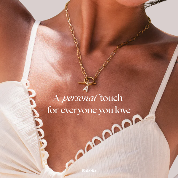 Aurevia Toggle Initial Necklace – 18k Gold Plated Stainless Steel