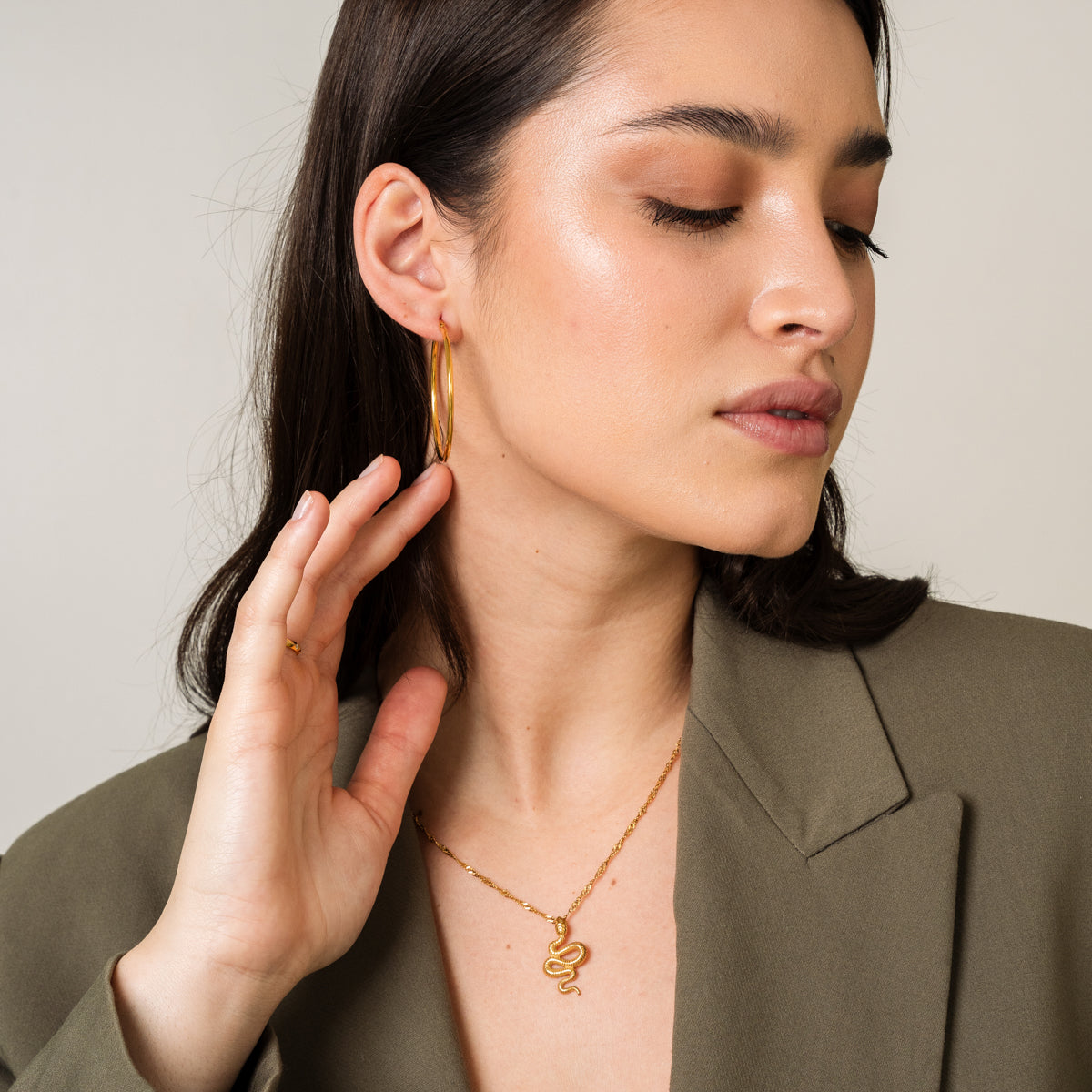 Vēra Hoops Earrings