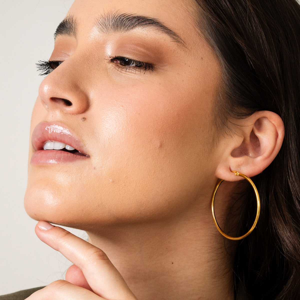 Vēra Hoops Earrings