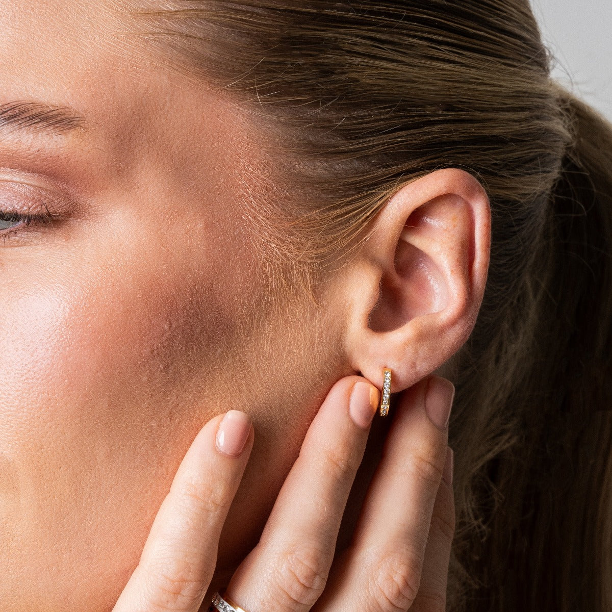 Arielle Hoop Earrings